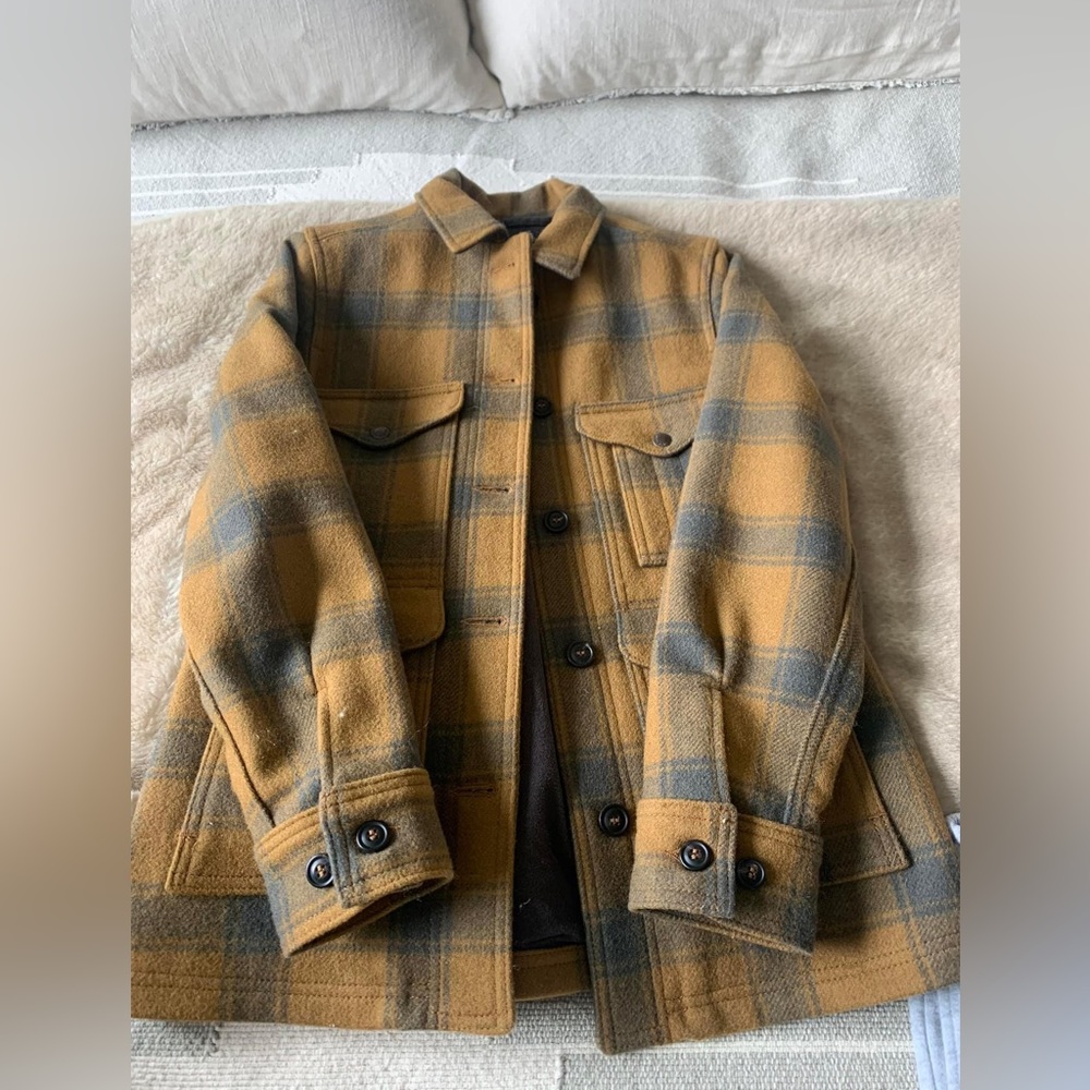 Filson “Seattle Cruiser” jacket. Wool, lined, size XS. Only worn twice.
